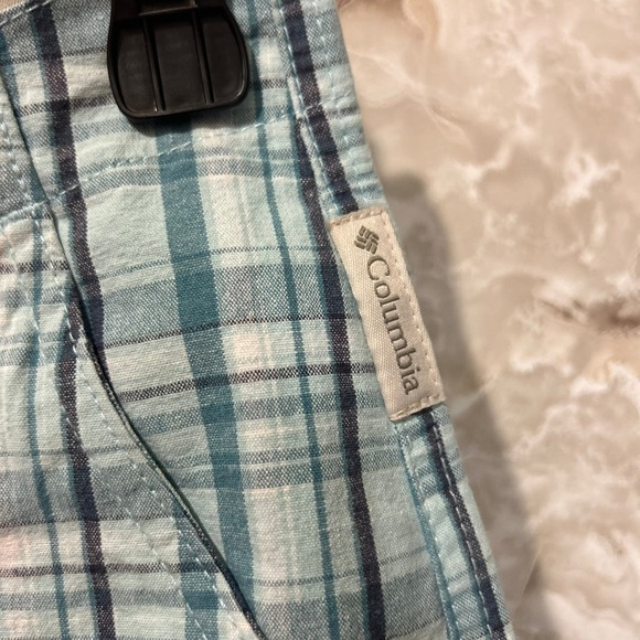 Columbia Plaid Golf Shorts Casual Outdoor Walking Shorts Womens Size 6 - Picture 3 of 10
